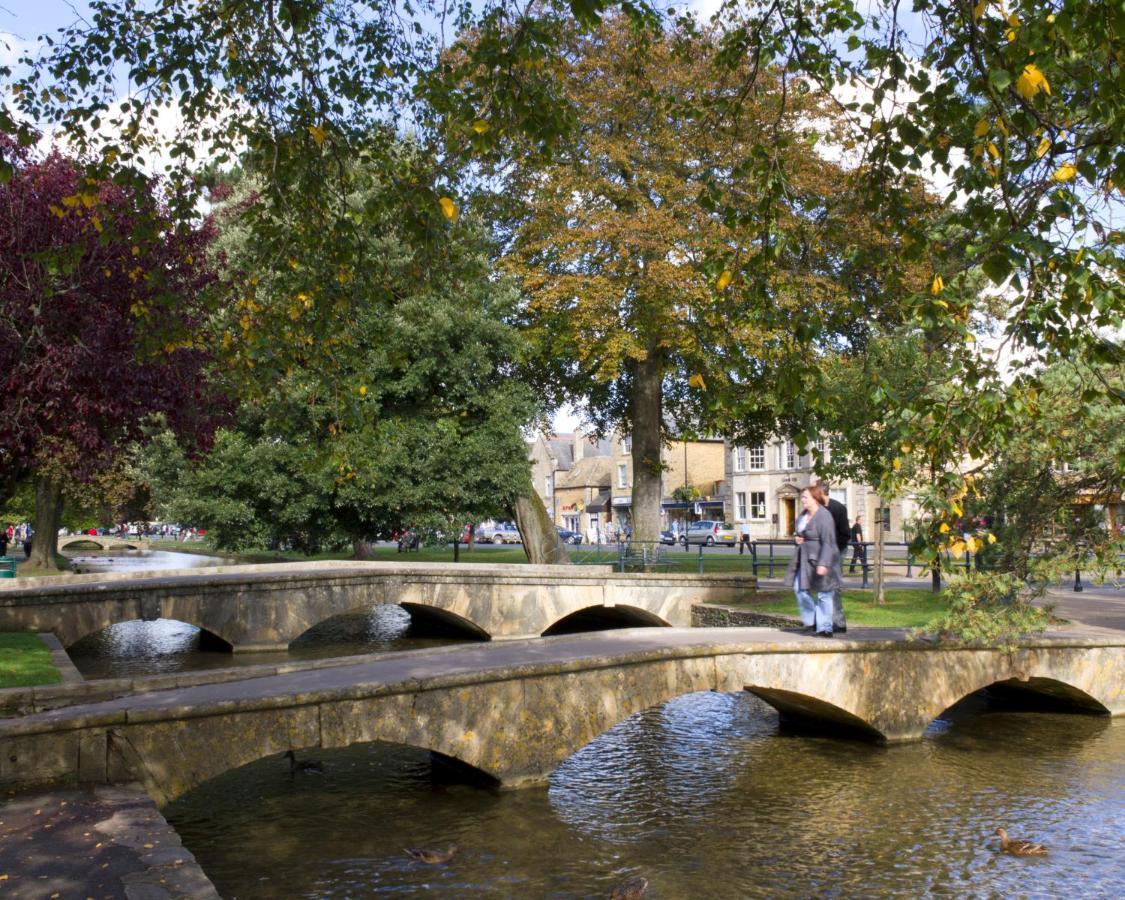 Glevum Lodge - 2 Bedroom Town Centre Apartment Cirencester Εξωτερικό φωτογραφία